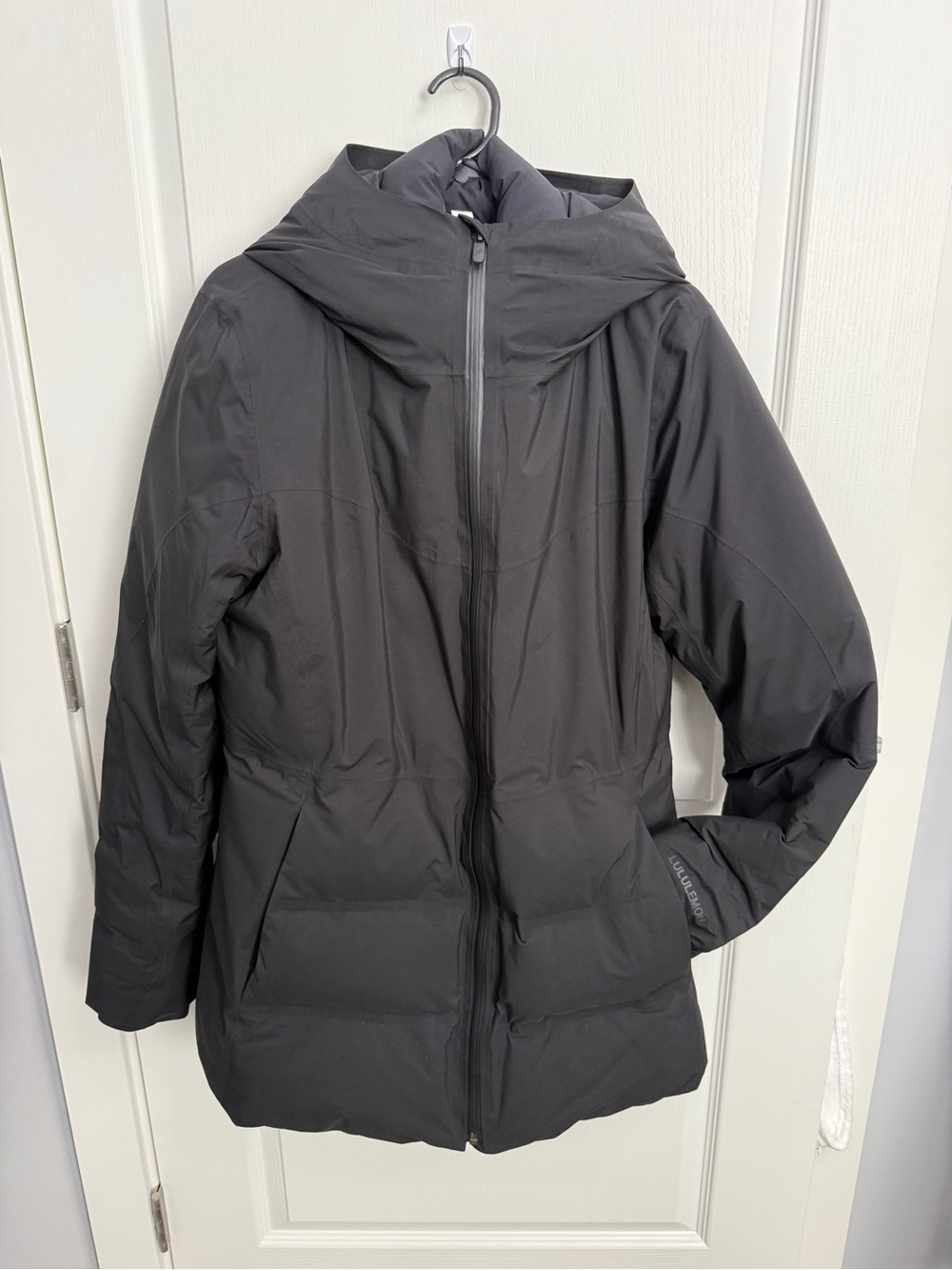 StretchSeal Sleet Street 600 Down-Fill Jacket.
